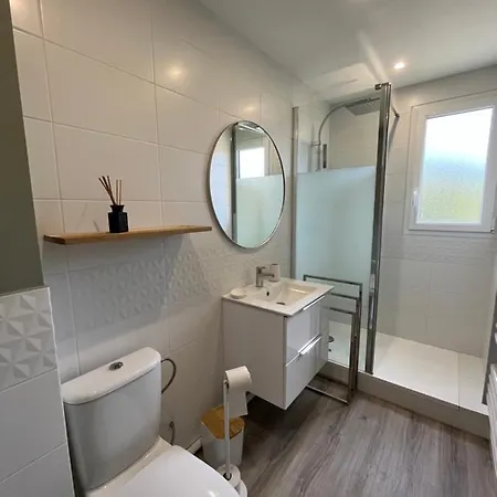 Jed, Joli Appt Avec Parking